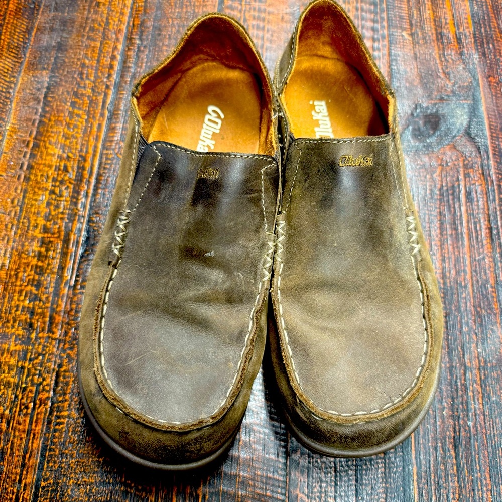OluKai leather shoes